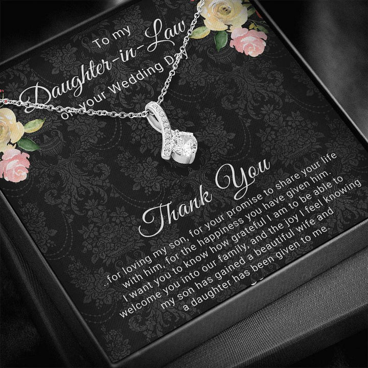 To My Daughter In Law On Wedding Day, Alluring Beauty Necklace | Seseable CA