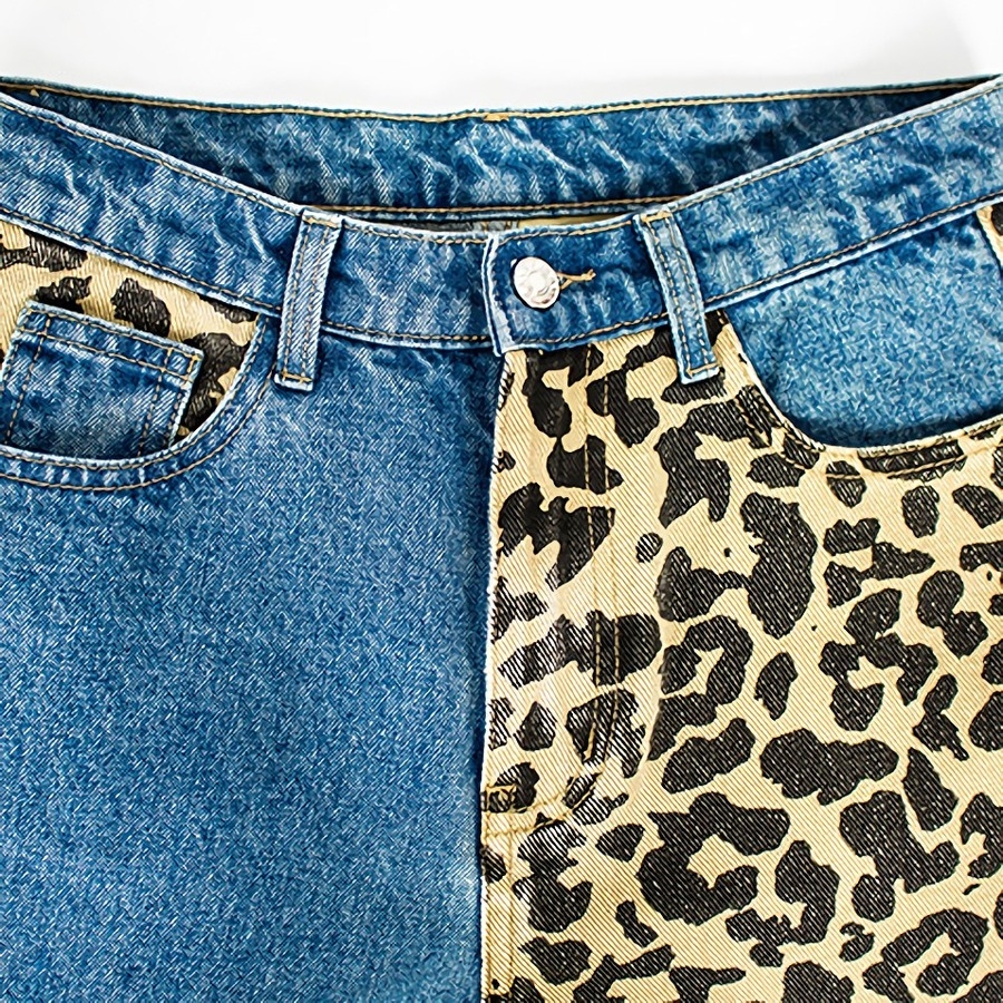 Xs-2Xl Plus Size Spring New Inelastic Contrast Color Spliced Leopard Printing Zip-Up Pocket Button Straight Fashion Denim Jeans